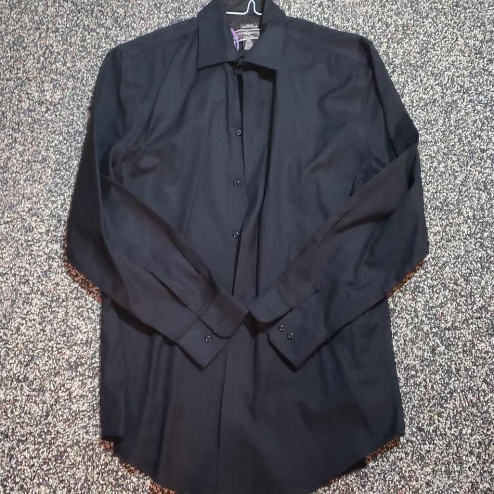 Black shirt